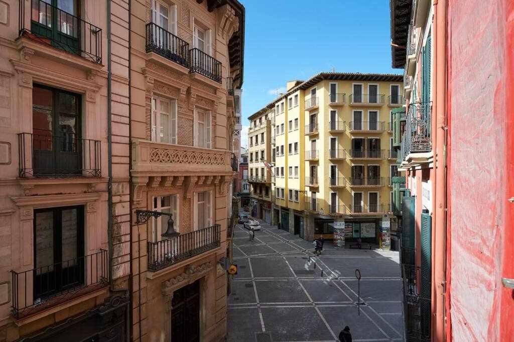 Apartamento Ayla Ayuntamiento Pamplona Esterno foto